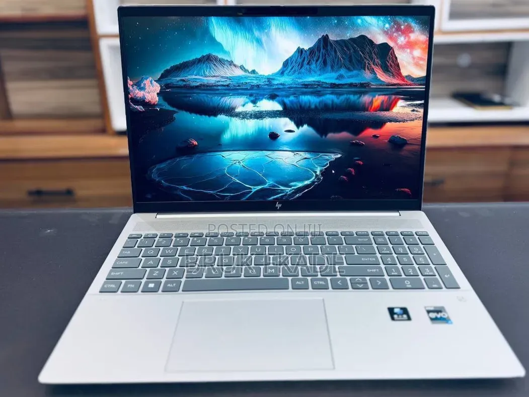 New Laptop HP Pavilion 15 16GB Intel Core i7 SSD 1T