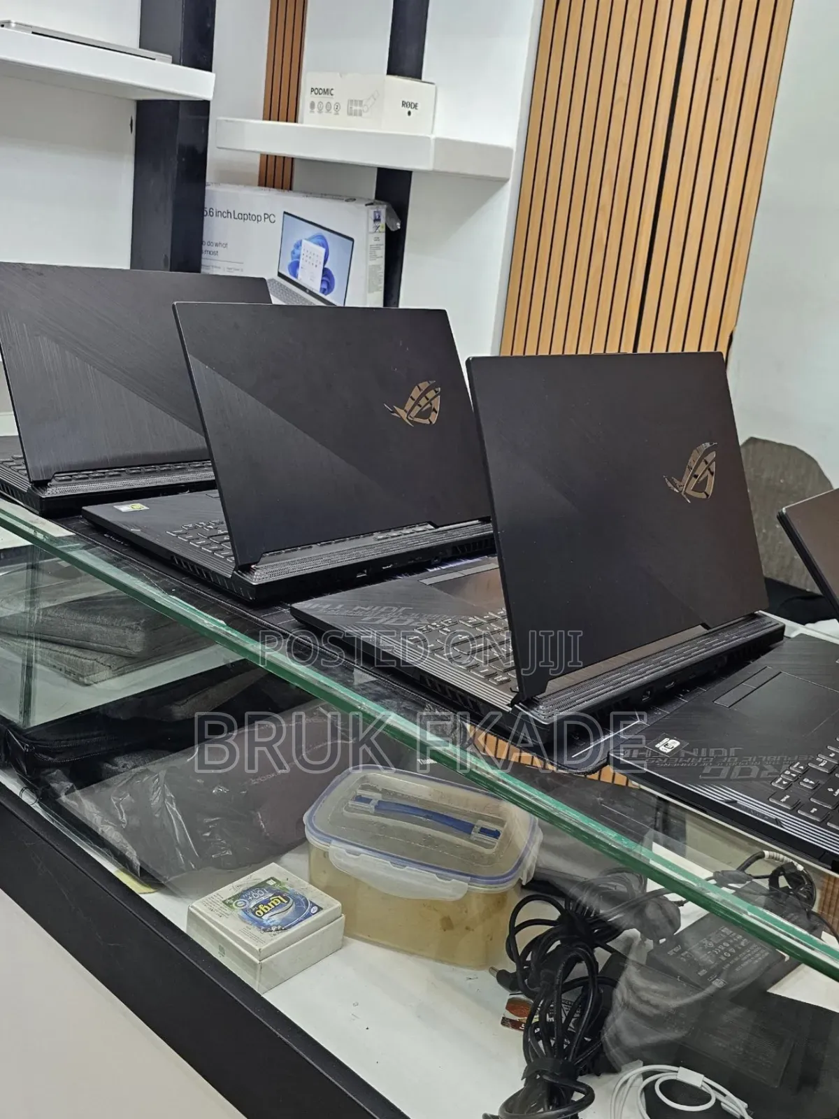 New Laptop Asus ROG Strix G15 16GB Intel Core i7 SSD 512GB