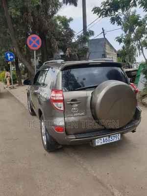 Toyota RAV4 2012