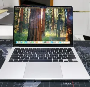 New Laptop Apple MacBook Air 2022 M2 8GB Apple M2 SSD 256GB
