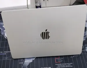 New Laptop Apple MacBook Air 2022 M2 8GB Apple M2 SSD 256GB