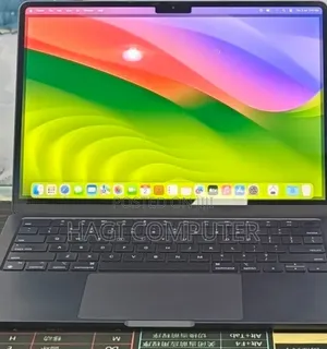 New Laptop Apple MacBook Air 2022 M2 8GB Apple M2 SSD 512GB