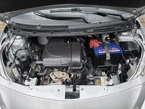 Toyota Belta 2008 Silver