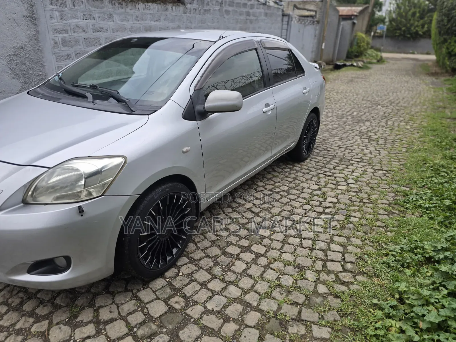 Toyota Belta 2008 Silver