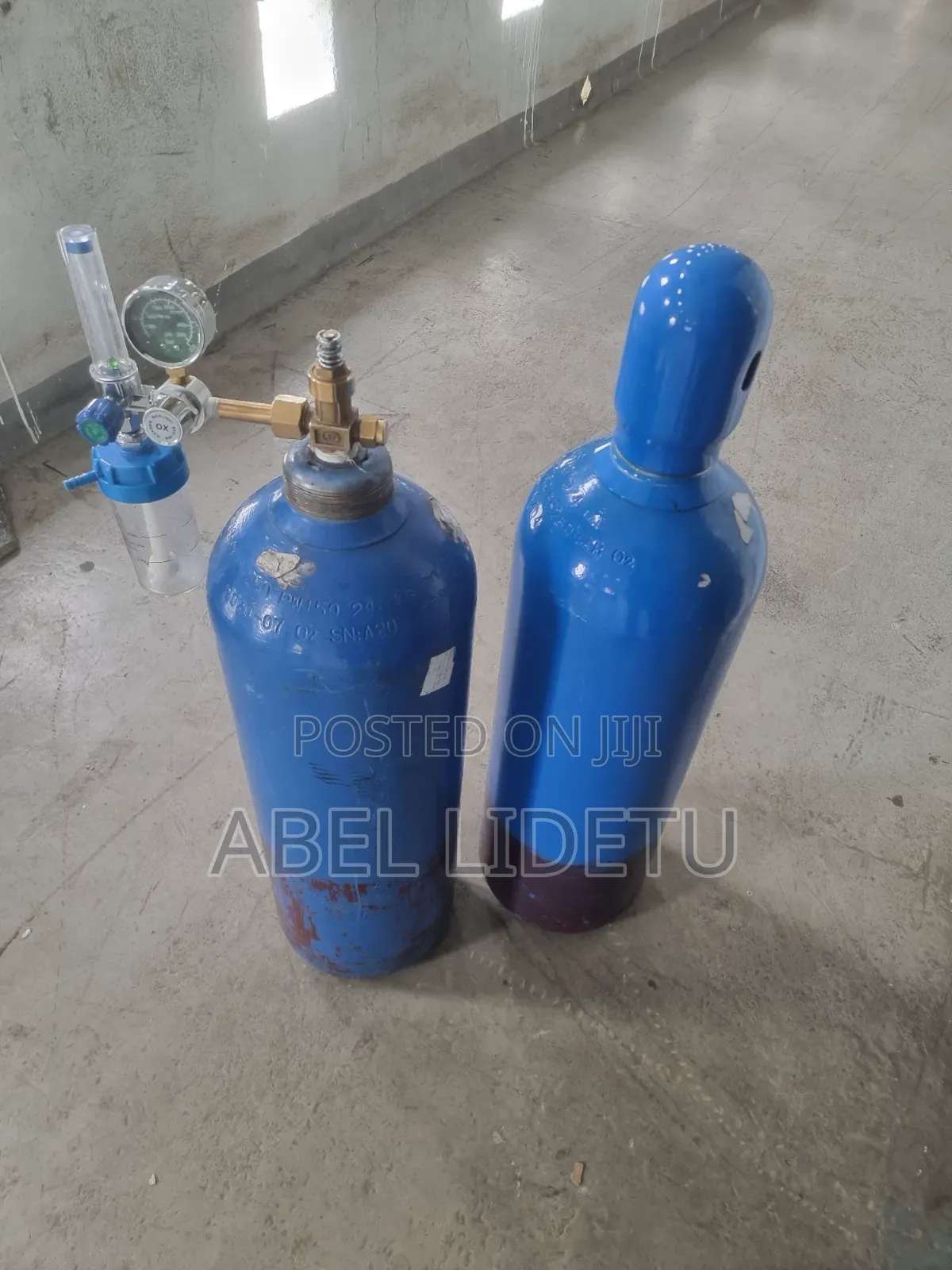 Compact Home Oxygen Therapy Cylinder Kit