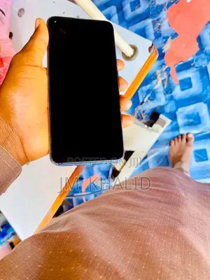 Tecno Camon 18i 128 GB Blue