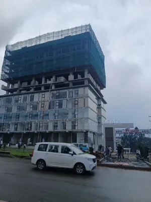 1bdrm Apartment in Mon Real Estate, Kolfe Keranio for sale