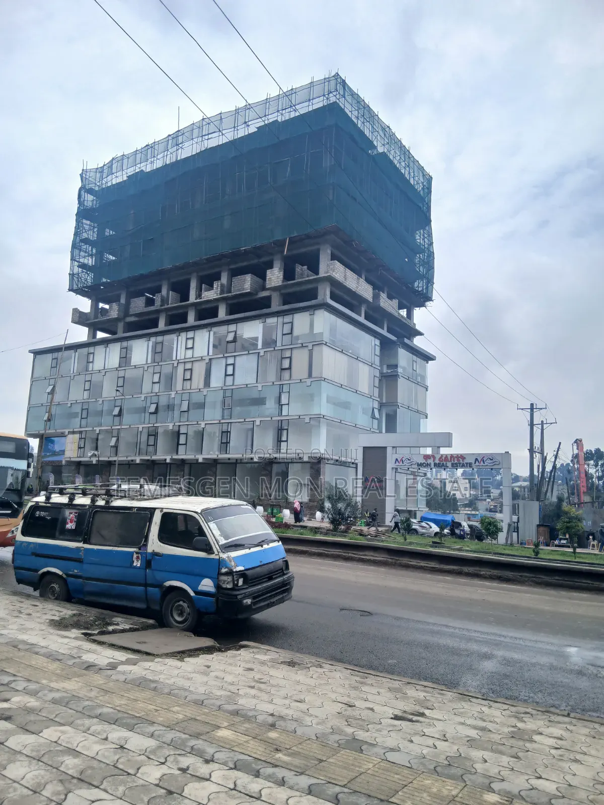 1bdrm Apartment in Mon Real Estate, Kolfe Keranio for sale