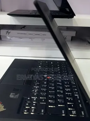 New Laptop Lenovo ThinkPad X1 Carbon 16GB Intel Core i5 SSD 512GB