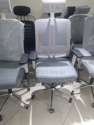 ሃይባክ ማናጃራል ኦፊስ ቼር