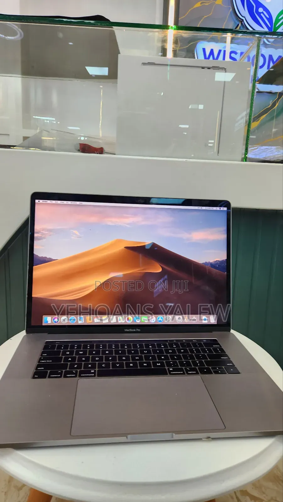 New Laptop Apple MacBook Pro 2019 32GB Intel Core i9 SSD 1T