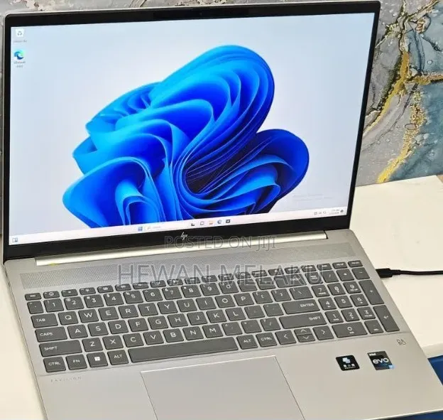 New Laptop HP Pavilion 15 16GB Intel Core i7 SSD 1T