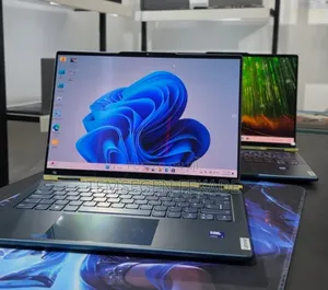 New Laptop Lenovo 16GB Intel Core Ultra 7 SSD 512GB