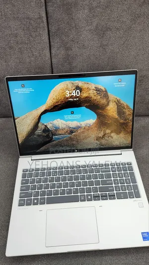 New Laptop HP ProBook 460 G11 16GB Intel Core Ultra 5 SSD 512GB