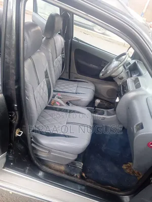 Toyota RAV4 1999 Black