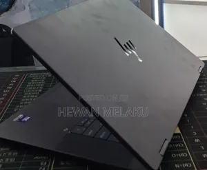 New Laptop HP OmniBook X Flip 14" 16GB Intel Core Ultra 7 SSD 1T