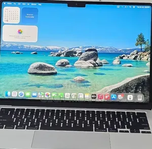 New Laptop Apple MacBook Air 2024 M3 16GB Apple M3 SSD 256GB