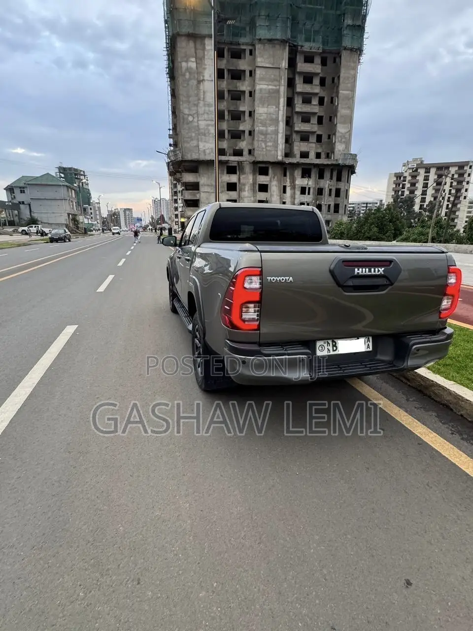 Toyota Hilux Revo Double Cab Deisel 2.4 AWD 2021 Gray