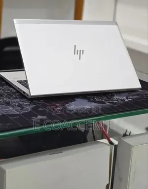 New Laptop HP 16GB AMD Ryzen 7 SSD 512GB