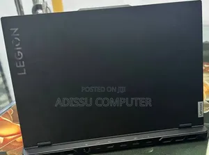 New Laptop Lenovo Legion Pro 7 32GB Intel Core i9 SSD 1T