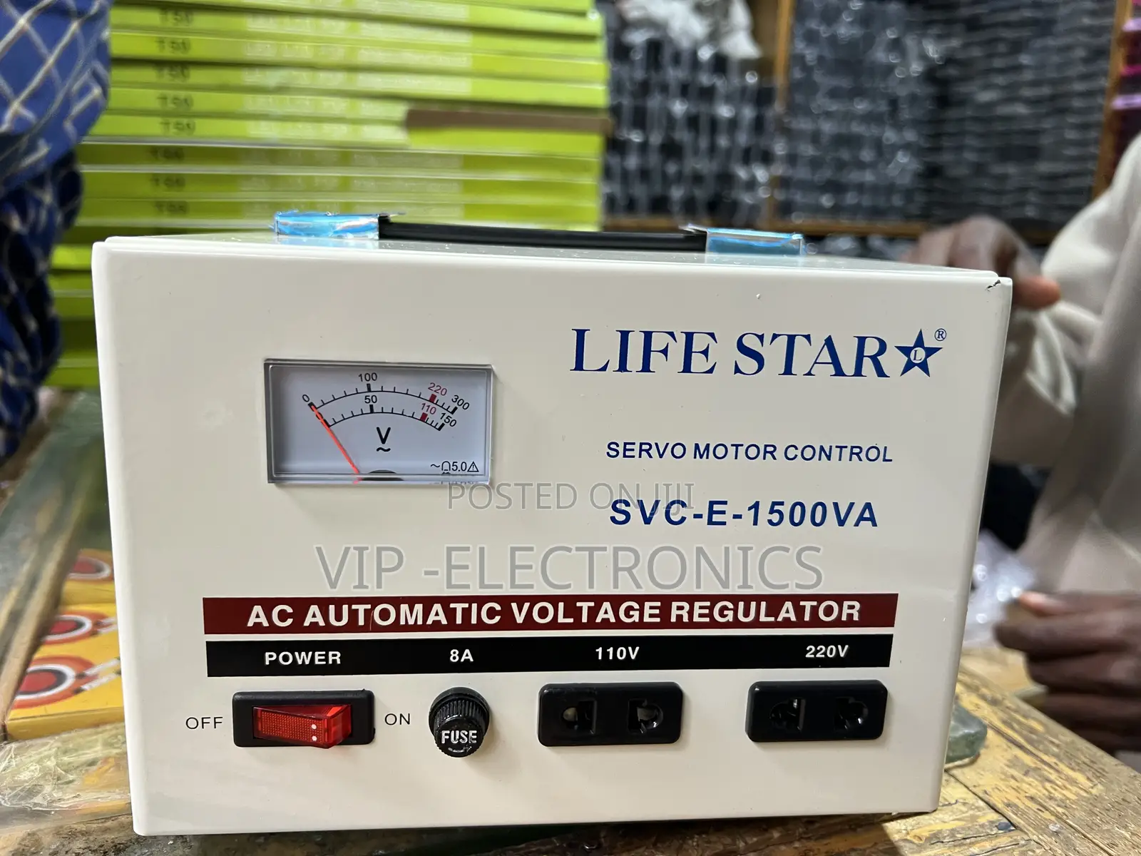 LIFESTAR Stabilizer Servo Motor Control SVC-E-1500VA Automatic Voltage