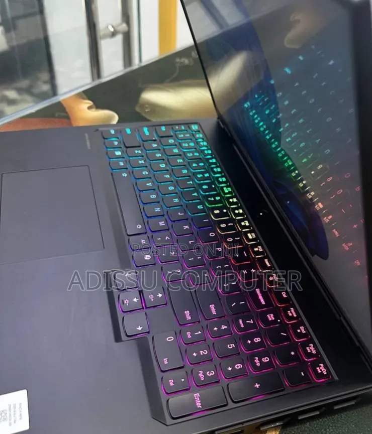 New Laptop Lenovo ThinkPad Yoga 16GB Intel Core Ultra 7 SSD 512GB