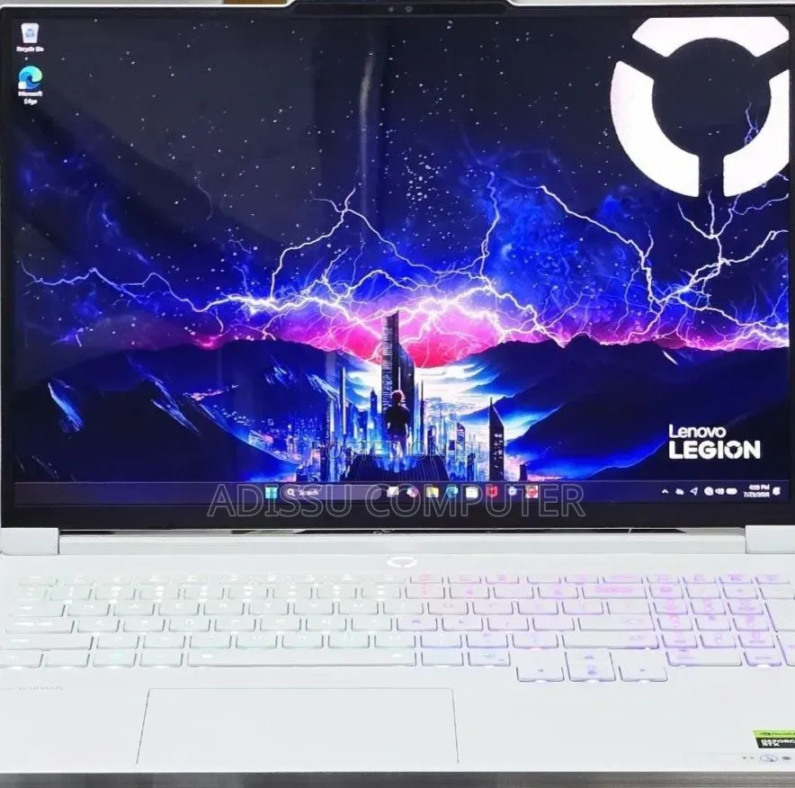 New Laptop Lenovo Legion 7 32GB Intel Core Ultra 7 SSD 1T