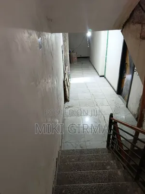 4bdrm Apartment in አ.አ አዬት, Bole for sale
