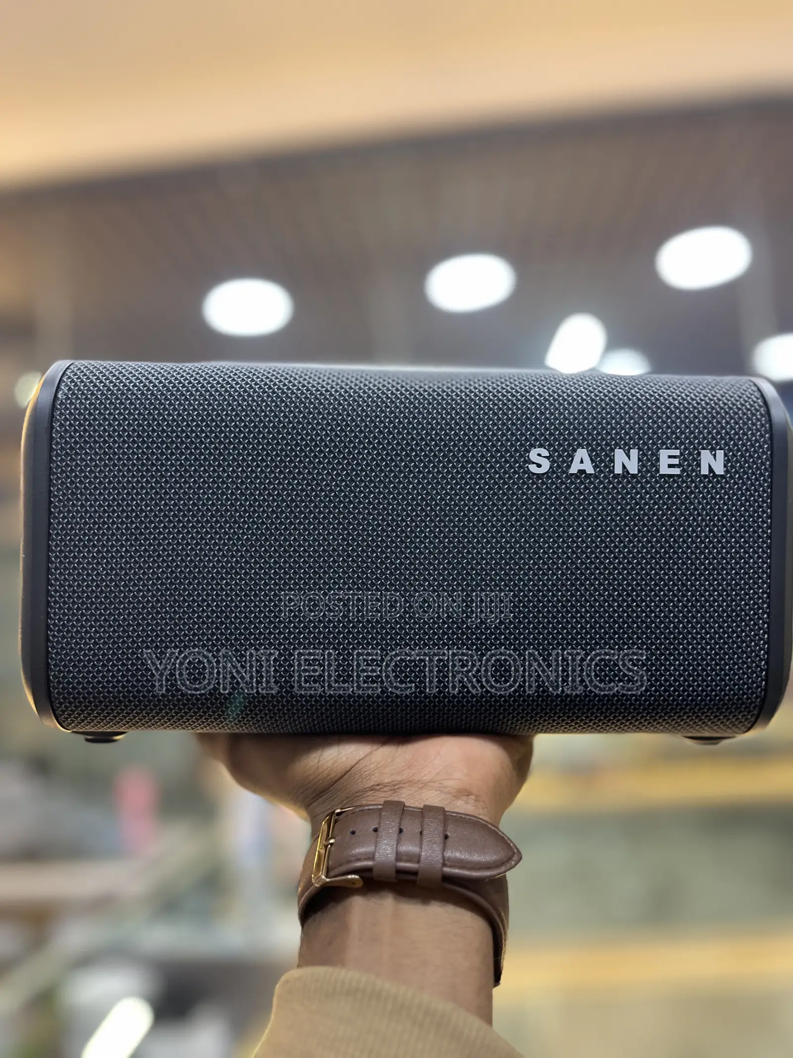 SANEN Wireless Stereo Speaker With Handle