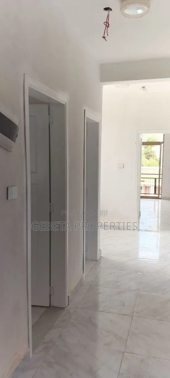3bdrm Apartment in Ad Realestate, Arada for sale