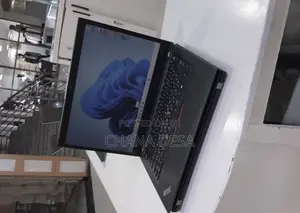 New Laptop Lenovo 16GB AMD Ryzen 5 SSD 512GB