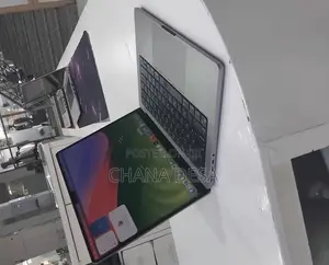 New Laptop Apple MacBook Pro 2021 M1 32GB Apple M1 Pro SSD 512GB