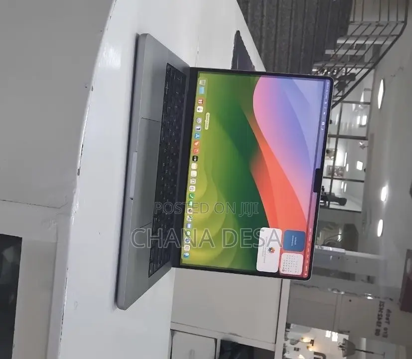 New Laptop Apple MacBook Pro 2021 M1 32GB Apple M1 Pro SSD 512GB