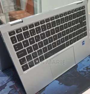 New Laptop HP EliteBook 1040 G8 16GB Intel Core i7 SSD 512GB