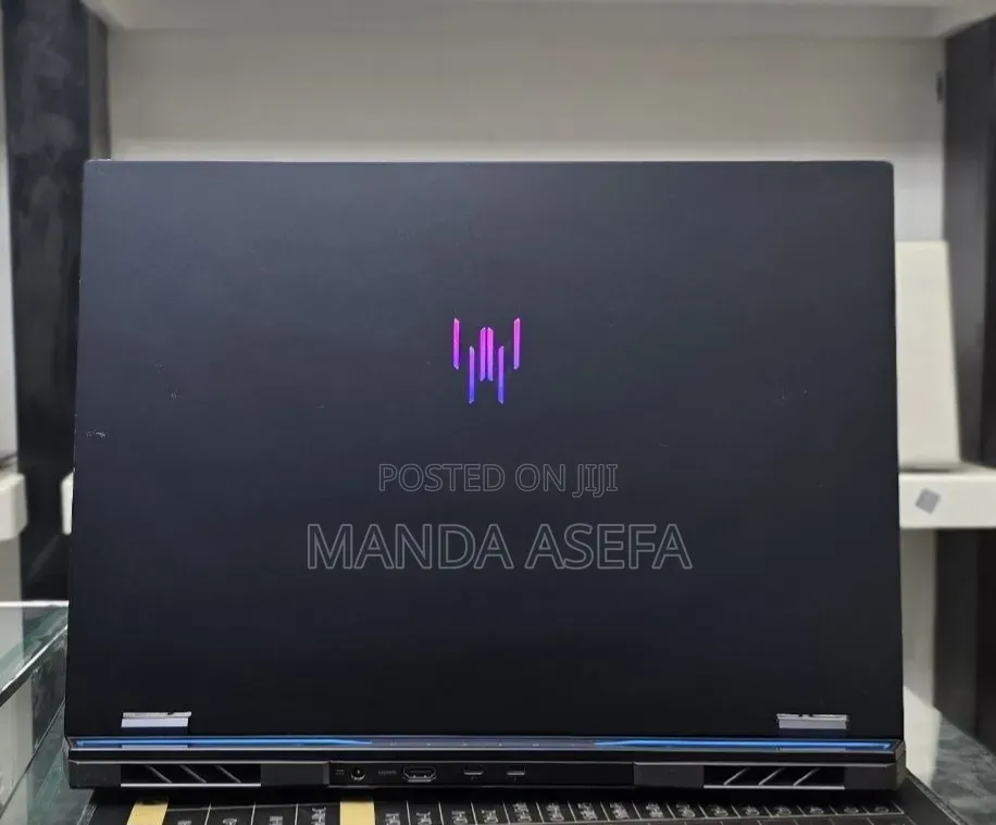 New Laptop Acer Predator Helios 18 32GB Intel Core i9 SSD 1T