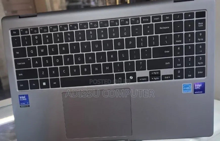 New Laptop Samsung NP-X360 16GB Intel Core Ultra 7 SSD 512GB