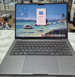 New Laptop Apple MacBook Pro 2025 M5 16GB Apple M5 SSD 1T