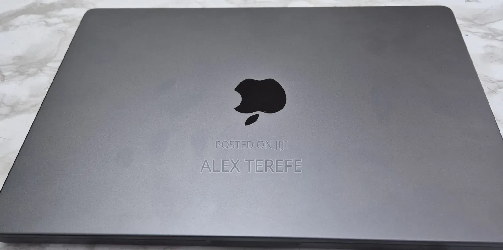 New Laptop Apple MacBook Pro 2025 M5 16GB Apple M5 SSD 1T