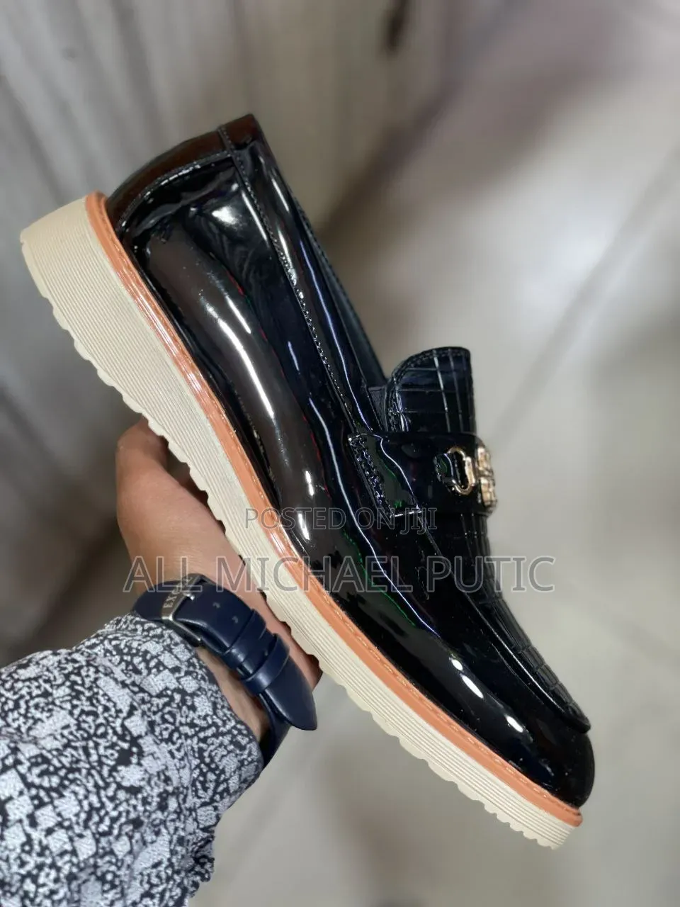 Men's Classic Shiny Leather Shoes