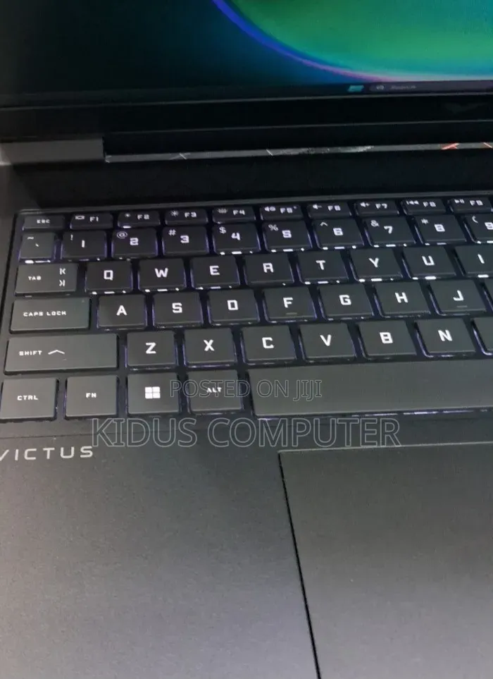 New Laptop HP Victus 15 16GB Intel Core i7 SSD 1T
