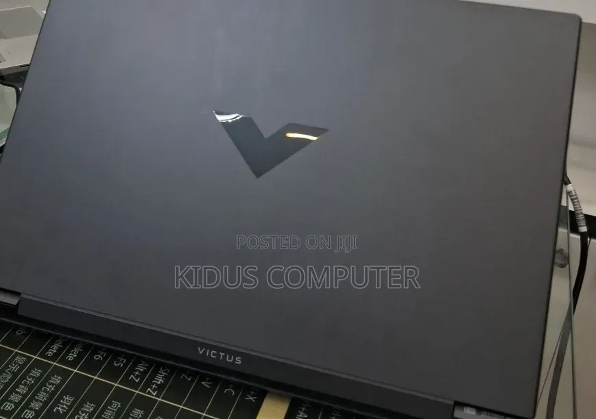 New Laptop HP Victus 15 16GB Intel Core i7 SSD 1T