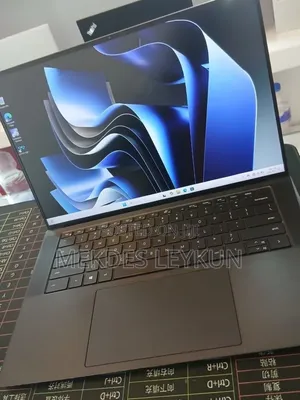 New Laptop Dell XPS 15 16GB Intel Core i7 SSD 512GB
