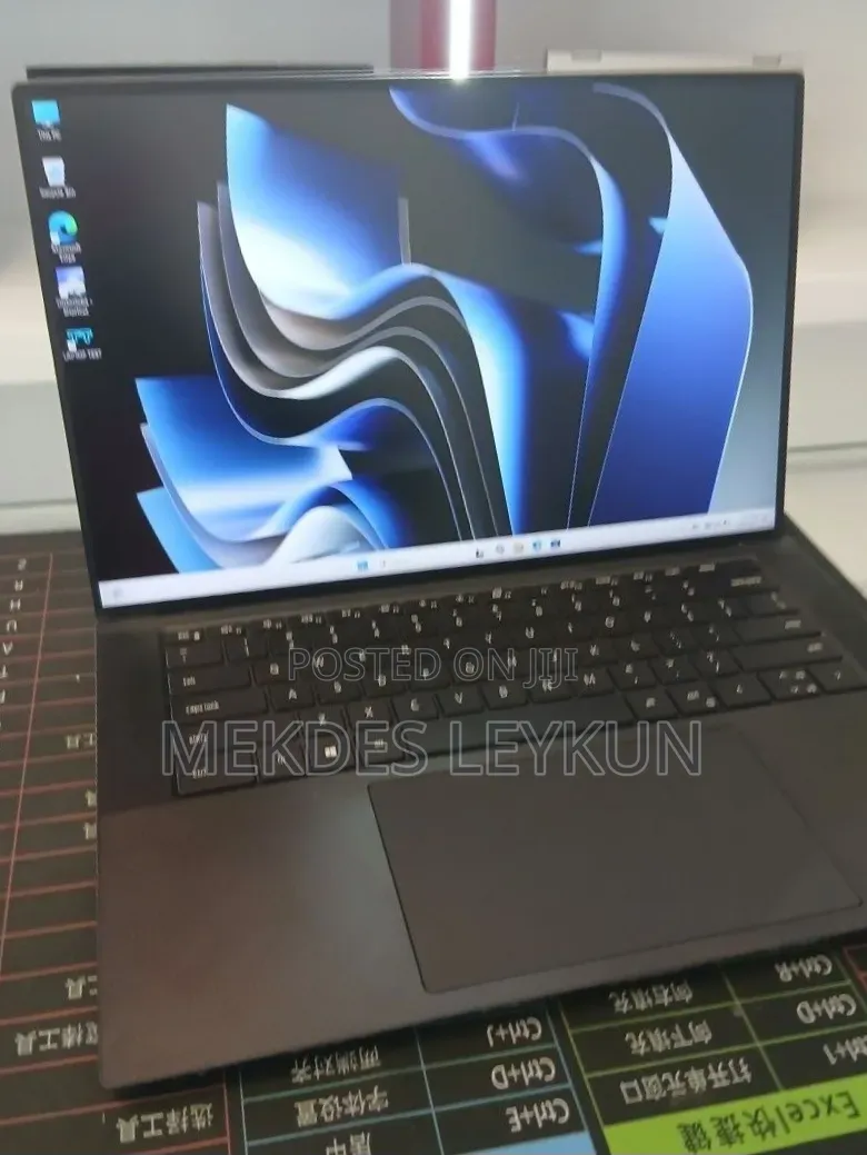 New Laptop Dell XPS 15 16GB Intel Core i7 SSD 512GB