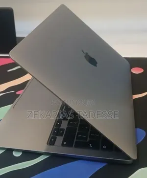New Laptop Apple MacBook Air 2020 M1 8GB Apple M1 SSD 256GB