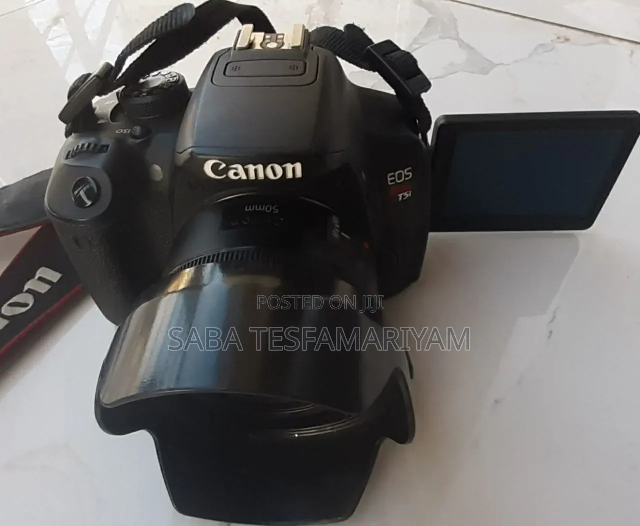 Canon EOS T5i Camera