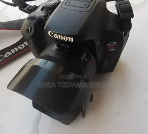 Canon EOS T5i Camera