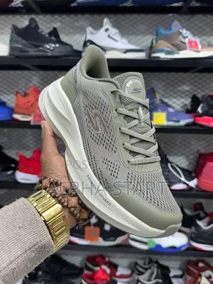 Skechers Carbon Infused High Master Quality Sneakers Made in Vietnam