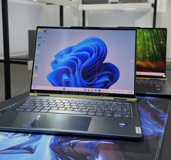 New Laptop Lenovo Yoga 11e 16GB Intel Core Ultra 7 SSD 512GB
