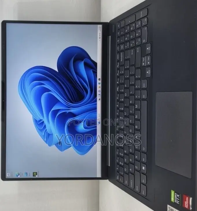 New Laptop Lenovo Ideapad 3 16GB AMD Ryzen 7 SSD 512GB