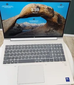 New Laptop HP ProBook 640 16GB Intel Core Ultra 5 SSD 512GB